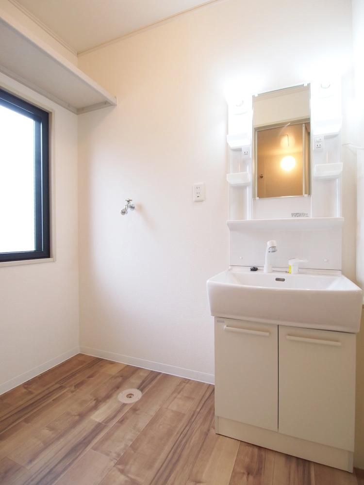 �y���ʏ��z�@���V���[�Y�{�b�N�X�t��