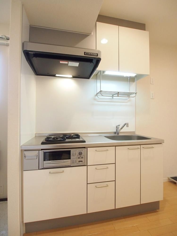 �y�L�b�`���z�@�Ζʎ��V�X�e���L�b�`���u�Q���K�X�R�����v