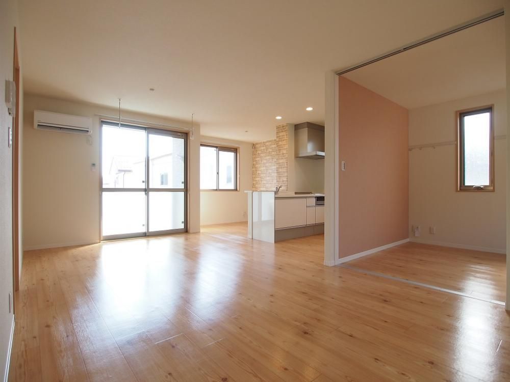 �y���ԁE���r���O�z�@�Q�ʍ̌�
�쓌�����œ�������̗ǂ��������ł��I