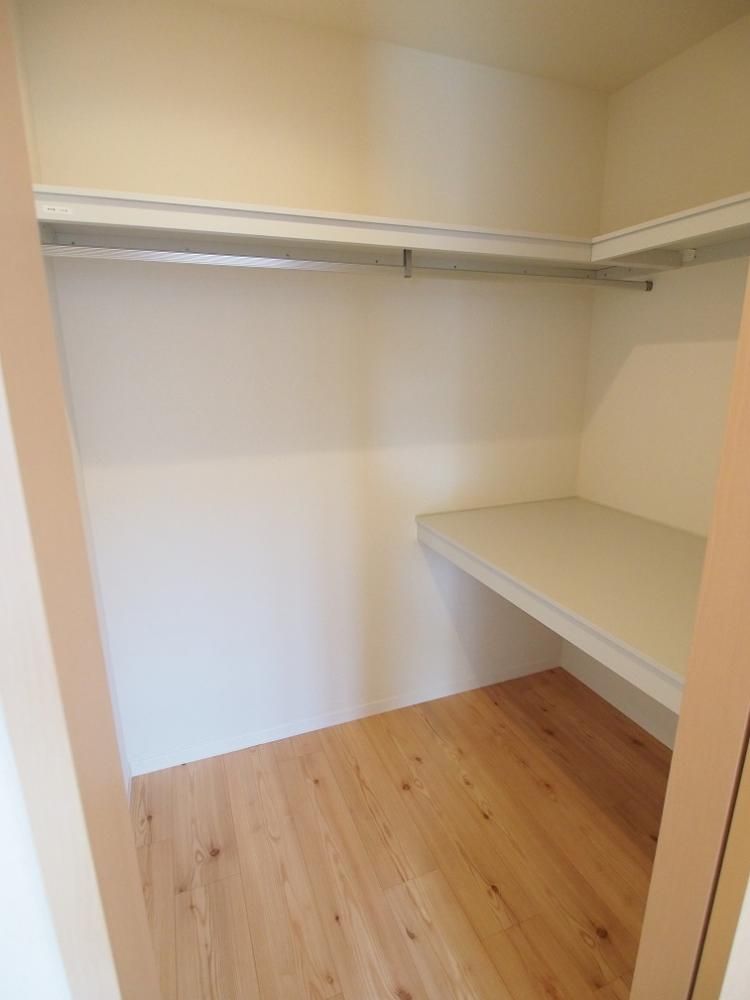 �y���[�z�@�E�H�[�N�C���N���[�[�b�g