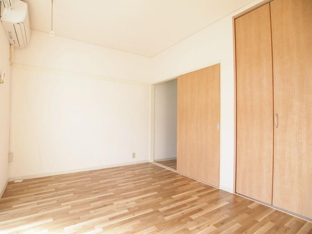 �y�����E���r���O�z�@�U���m��