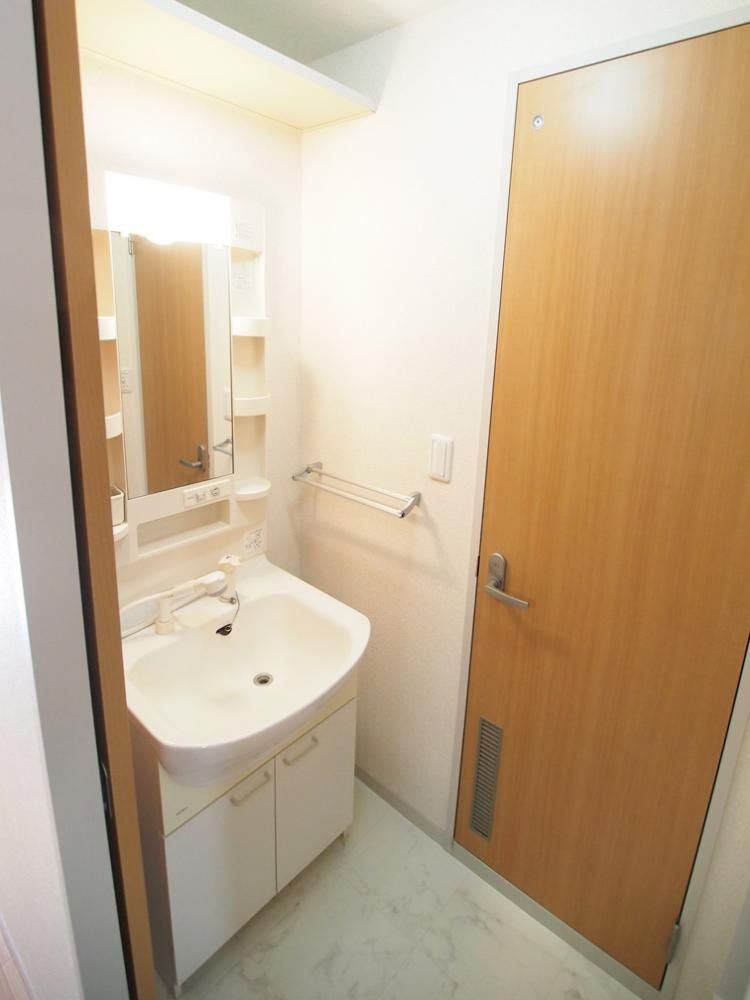 �y���ʏ��z�@�V�����[�t�����ʑ�