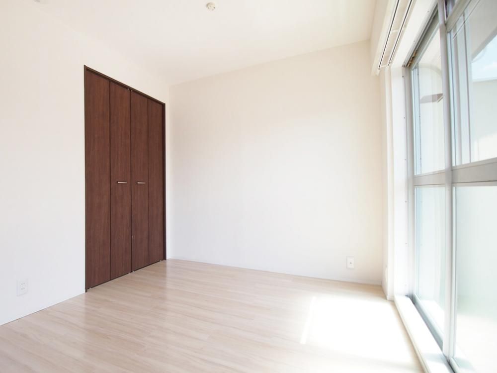 �y�����E���r���O�z�@�m���@3.32��