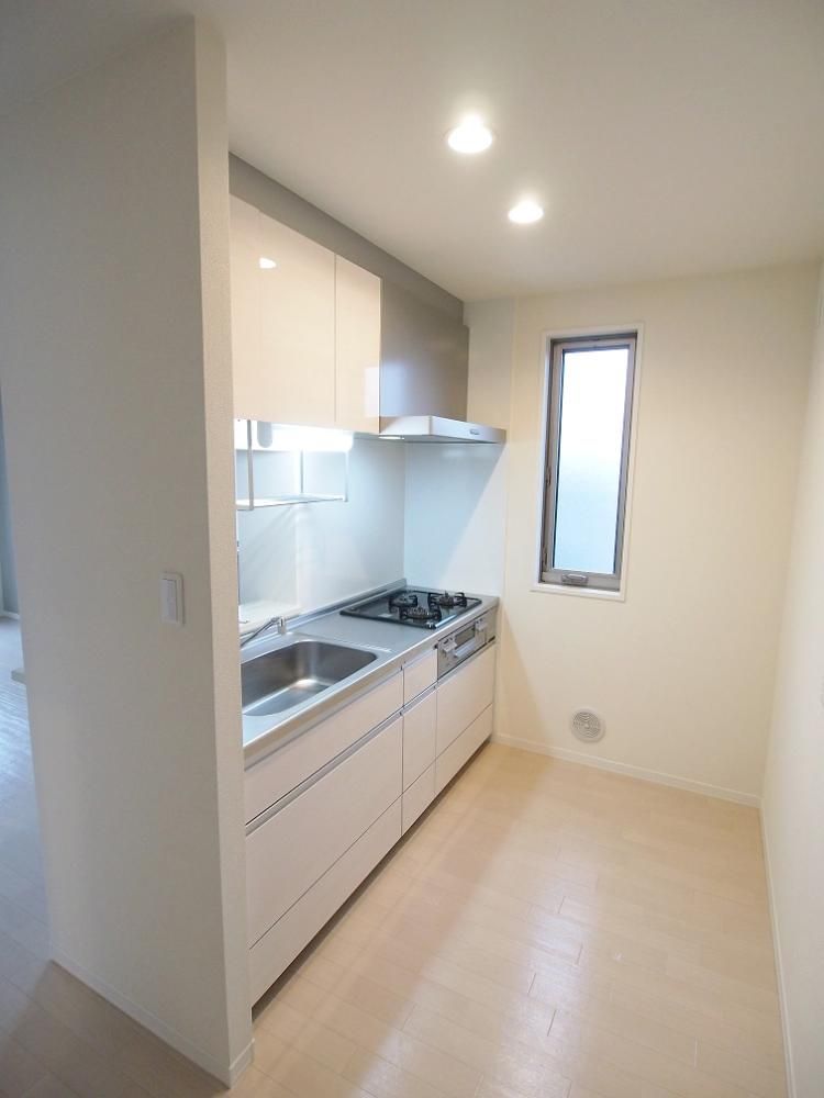 �y�L�b�`���z�@�Ζʎ��V�X�e���L�b�`���u3���K�X�R�����v