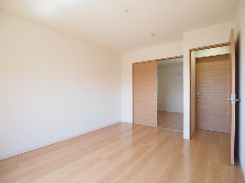 �y�����E���r���O�z�@6.1���m��