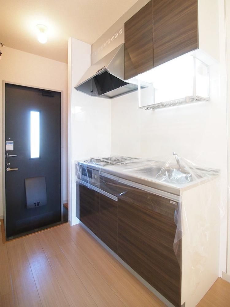 �y�L�b�`���z�@�V�X�e���L�b�`���֌������Ă���܂��B