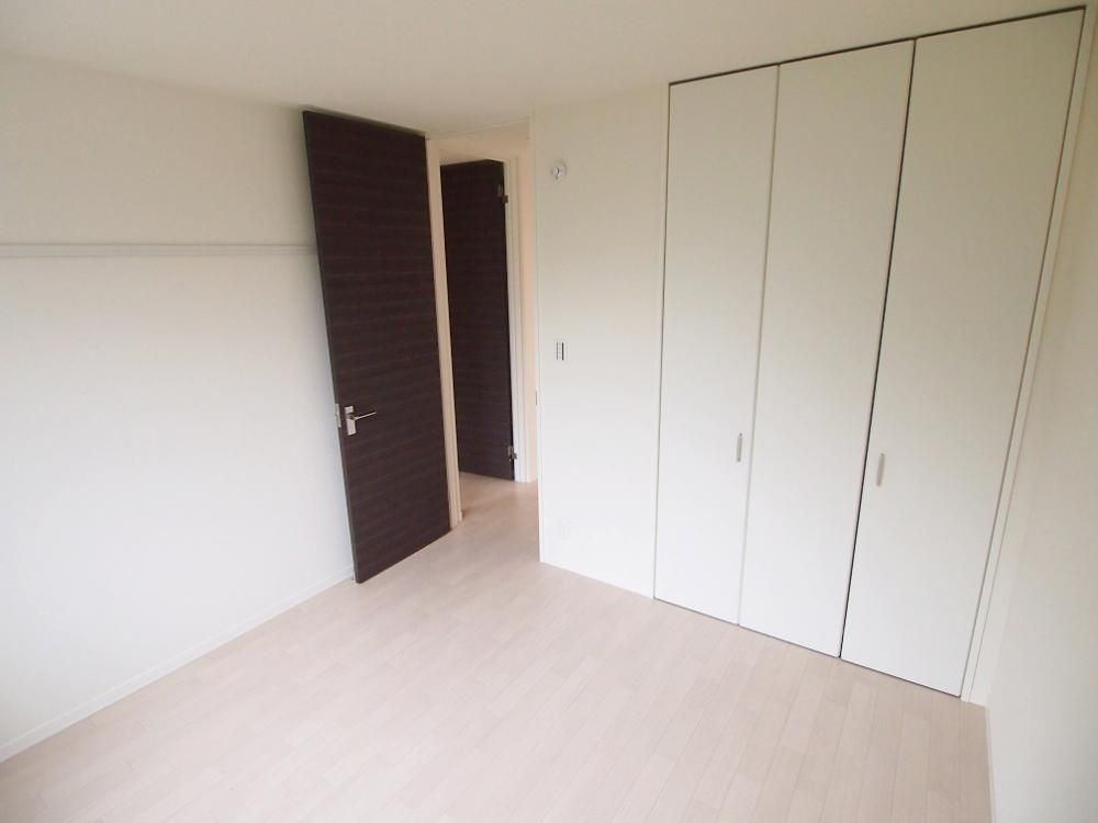 �y�����E���r���O�z�@5.5���m��