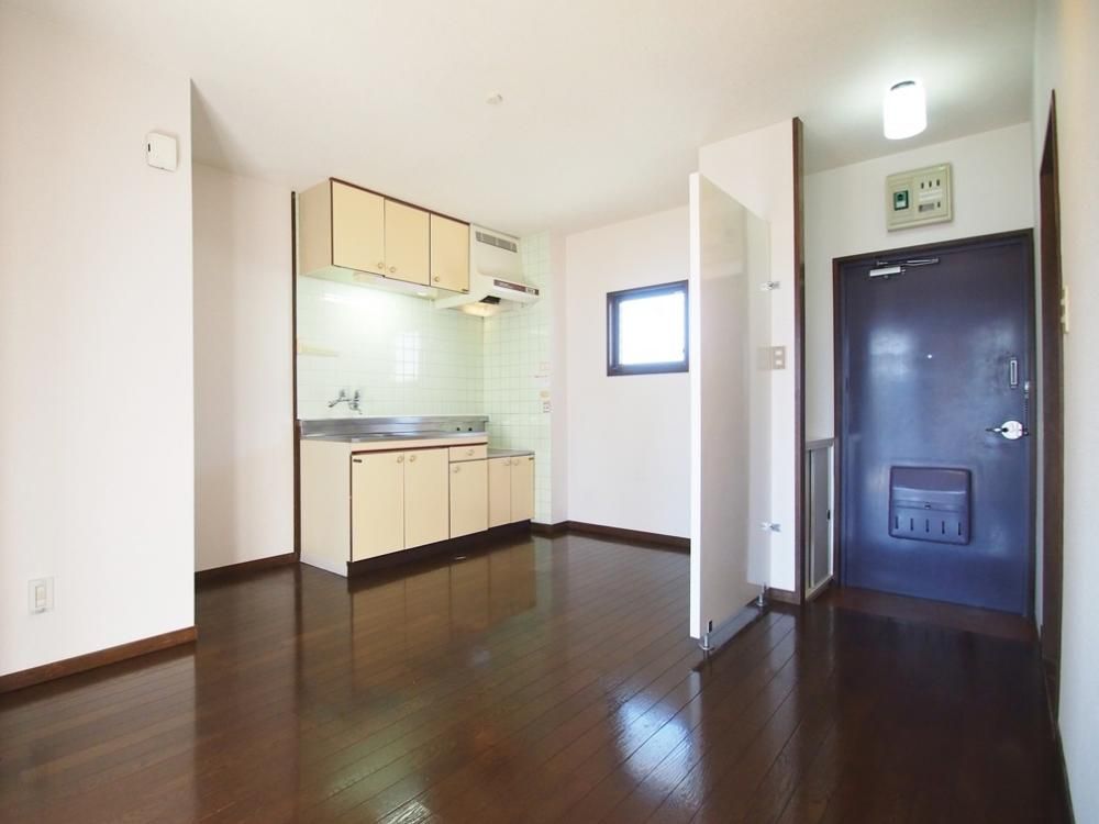 �y���̑������E�X�y�[�X�z�@7���_�C�j���O�X�y�[�X