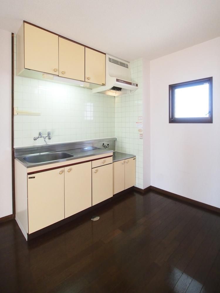 �y�L�b�`���z�@���[�L�x�ȃL�b�`��
�K�X�R�����ݒu��