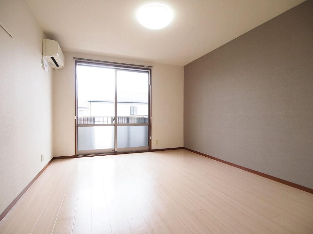 �y���ԁE���r���O�z�@�m��8.2��